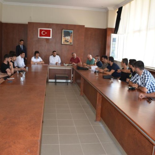 SORGUN BELEDİYESPOR VOLEYBOL TAKIMINDA TOPLU İMZA