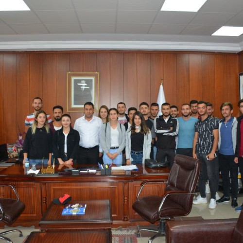 Başkan Ekinci'ye öğrencilerden teşekkür ziyareti